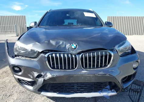 2018 BMW X1 xDrive28I z USA, uszkodzony, nr VIN WBXHT3C37J5F90886